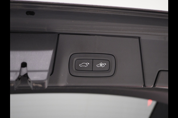 Volvo V90 2.0 T6 AWD Inscription | Panoramadak | Leder | Trekhaak | Harman/Kardon | Pilot Assist | HUD | 360