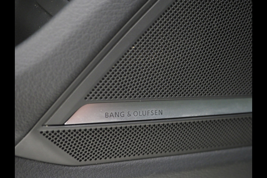 Audi A6 Avant 50 TFSI e quattro | Panoramadak | Leder | B&O Audio | HUD | Adaptive Cruise | Keyless | Sfeerlicht