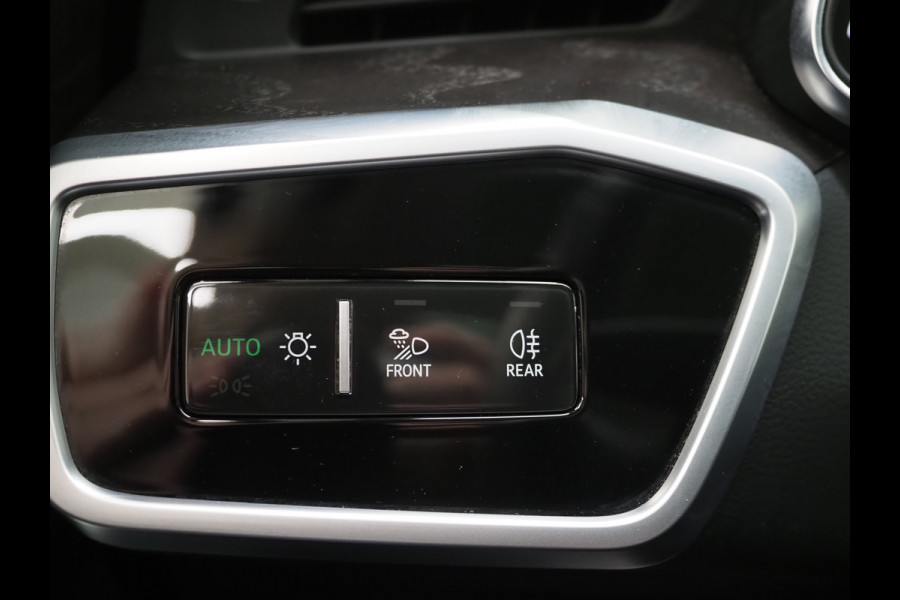 Audi A6 Avant 50 TFSI e quattro | Panoramadak | Leder | B&O Audio | HUD | Adaptive Cruise | Keyless | Sfeerlicht