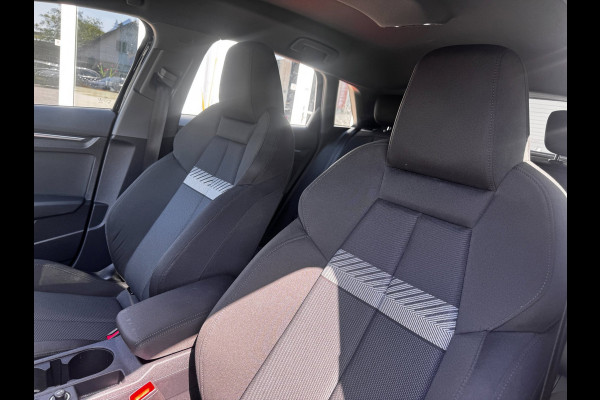 Audi A3 Sportback 30 TFSI Advanced edition | NL-Auto | 1e Eigenaar | Stoelverwarming | PDC voor + achter | Virtual Cockpit
