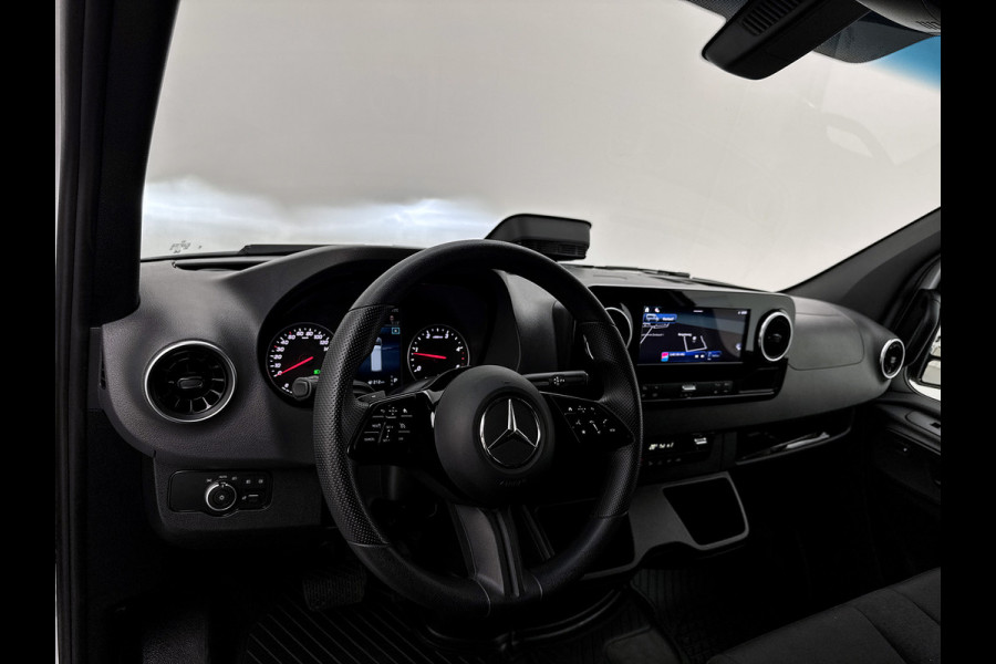 Mercedes-Benz Sprinter 317 1.9 CDI L2H2 Pro Navigatie Geveerde stoel Parkeerpakket Stoelverwarming Betimmering