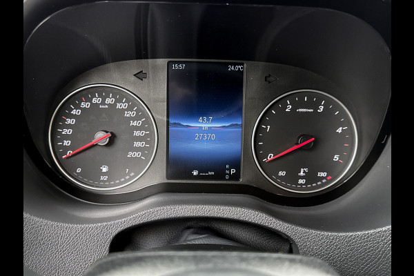 Mercedes-Benz Sprinter 317 1.9 CDI L2H2 Pro Navigatie Geveerde stoel Parkeerpakket Stoelverwarming Betimmering