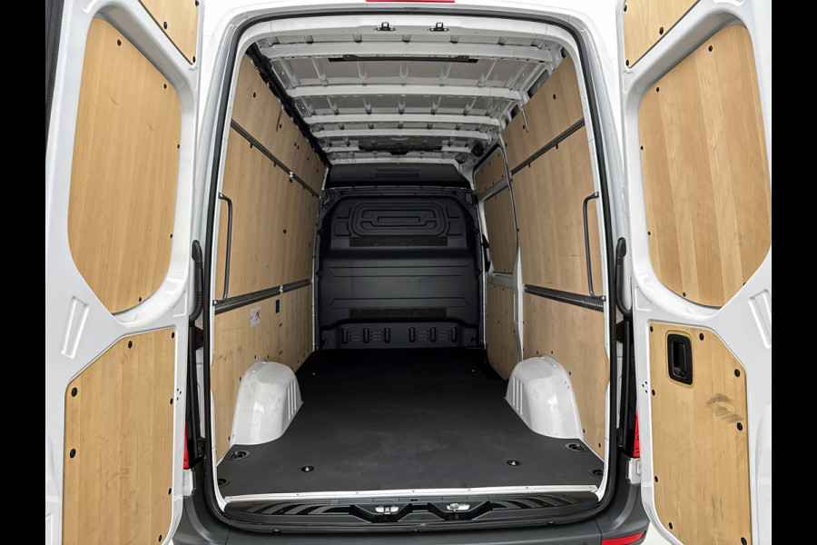 Mercedes-Benz Sprinter 317 1.9 CDI L2H2 Pro Navigatie Geveerde stoel Parkeerpakket Stoelverwarming Betimmering