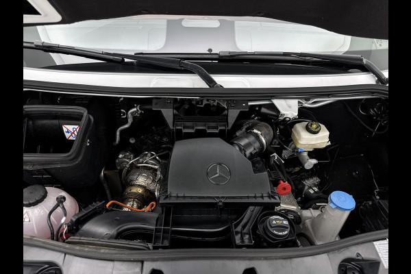 Mercedes-Benz Sprinter 317 1.9 CDI L2H2 Pro Navigatie Geveerde stoel Parkeerpakket Stoelverwarming Betimmering