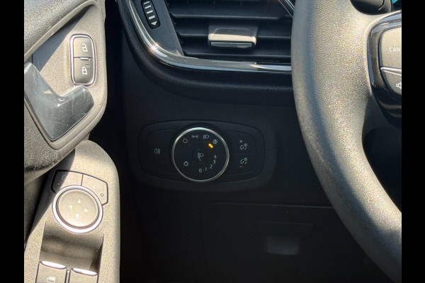 Ford Fiesta 1.1 Trend | Airco | Bluetooth | Navi | Carplay