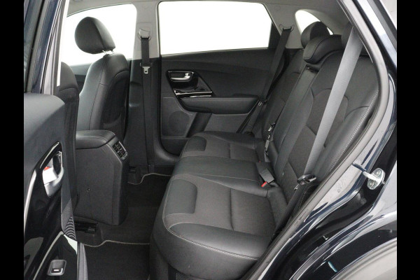 Kia Niro 1.6 GDi Hybrid DynamicPlusLine | Stoelverwarming | Half leder | Adaptive cruise | Carplay | Camera | Navigatie | Stuurverwarming | Keyless | Side Assist | Navigatie | Climate control | Bluetooth