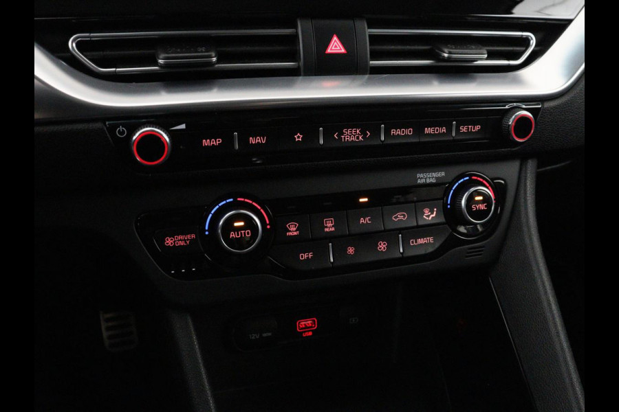 Kia Niro 1.6 GDi Hybrid DynamicPlusLine | Stoelverwarming | Half leder | Adaptive cruise | Carplay | Camera | Navigatie | Stuurverwarming | Keyless | Side Assist | Navigatie | Climate control | Bluetooth