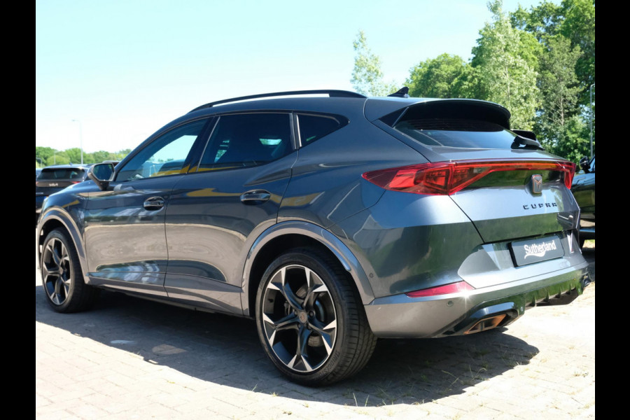 CUPRA Formentor 1.4 e-Hybrid VZ Performance 245PK | Wegklapbare trekhaak | 360 Camera | Adaptive cruise control | Stuur & Stoelverwarming | Memory Seats