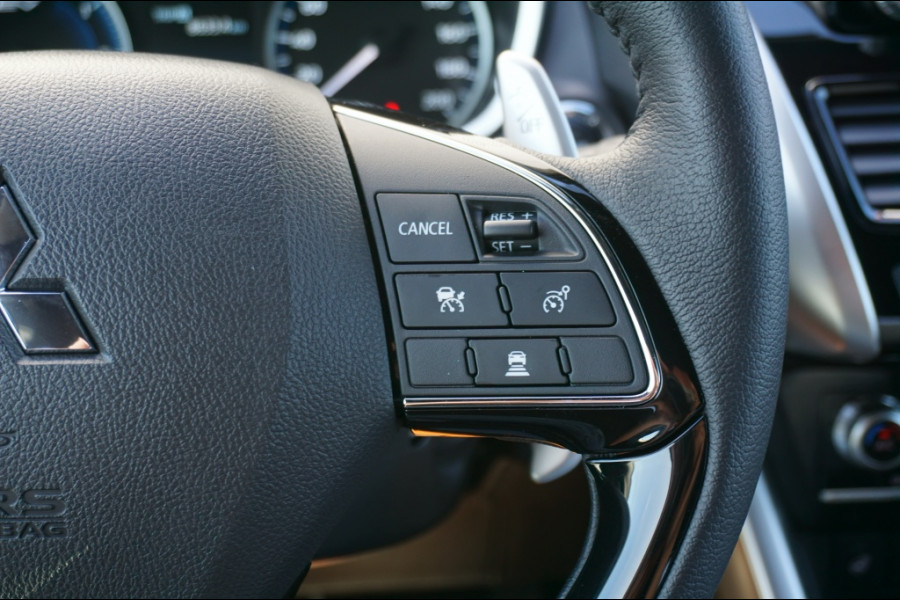 Mitsubishi Eclipse Cross 2.4 PHEV Executive 4WD | 1.500 KG TREKGEWICHT | ADAP. CRUISE