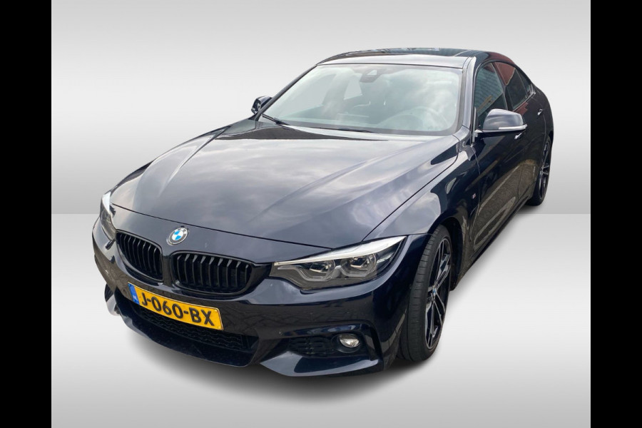 BMW 4 Serie Gran Coupé 430i High Exe. M Sport / Schuifdak / Camera / Head-up / Harman Kardon / 19'' / Leder / Navigatie / Dodehoek / DAB / Stoelverwarming / Cruise Control