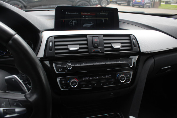 BMW 4 Serie Gran Coupé 430i High Exe. M Sport / Schuifdak / Camera / Head-up / Harman Kardon / 19'' / Leder / Navigatie / Dodehoek / DAB / Stoelverwarming / Cruise Control