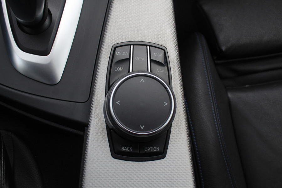 BMW 4 Serie Gran Coupé 430i High Exe. M Sport / Schuifdak / Camera / Head-up / Harman Kardon / 19'' / Leder / Navigatie / Dodehoek / DAB / Stoelverwarming / Cruise Control