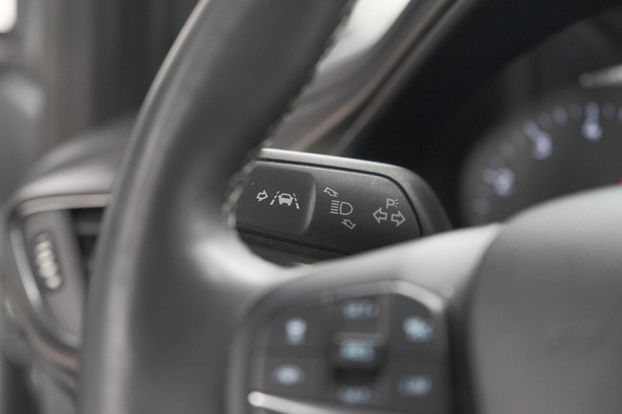 Ford Puma 1.0 EcoBoost Titanium X | Elektrische Kofferklep | Adaptieve Cruise Control | Camera | Apple Carplay
