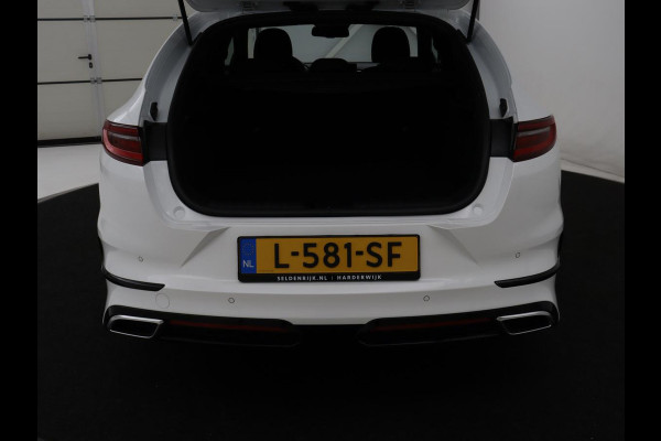 Kia ProCeed 1.5 T-GDi MHEV GT-Line Edition | Panoramadak | Trekhaak | Carplay | Camera | Navigatie | Parkeerhulp | Climate control | Bluetooth | Cruise control | Getint glas