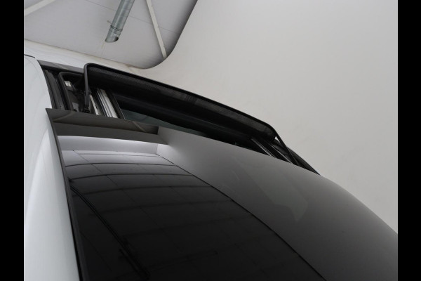 Kia ProCeed 1.5 T-GDi MHEV GT-Line Edition | Panoramadak | Trekhaak | Carplay | Camera | Navigatie | Parkeerhulp | Climate control | Bluetooth | Cruise control | Getint glas