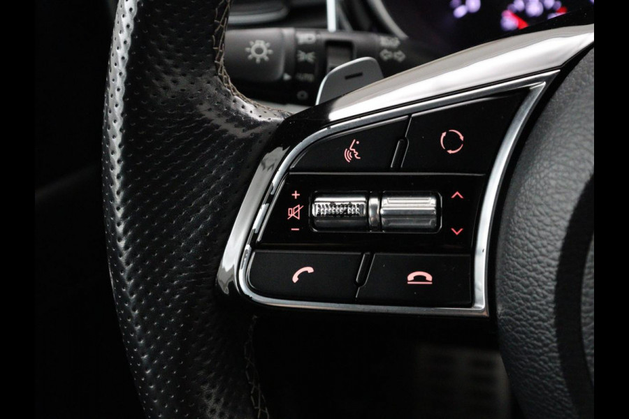 Kia ProCeed 1.5 T-GDi MHEV GT-Line Edition | Panoramadak | Trekhaak | Carplay | Camera | Navigatie | Parkeerhulp | Climate control | Bluetooth | Cruise control | Getint glas