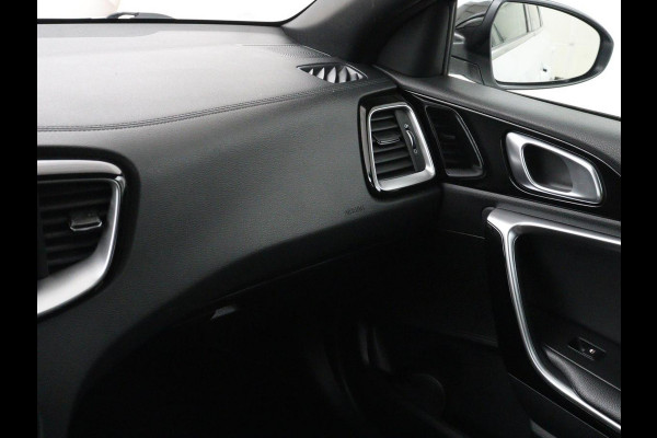 Kia ProCeed 1.5 T-GDi MHEV GT-Line Edition | Panoramadak | Trekhaak | Carplay | Camera | Navigatie | Parkeerhulp | Climate control | Bluetooth | Cruise control | Getint glas
