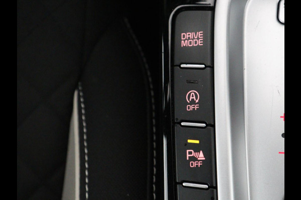 Kia ProCeed 1.5 T-GDi MHEV GT-Line Edition | Panoramadak | Trekhaak | Carplay | Camera | Navigatie | Parkeerhulp | Climate control | Bluetooth | Cruise control | Getint glas