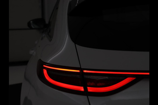 Kia ProCeed 1.5 T-GDi MHEV GT-Line Edition | Panoramadak | Trekhaak | Carplay | Camera | Navigatie | Parkeerhulp | Climate control | Bluetooth | Cruise control | Getint glas