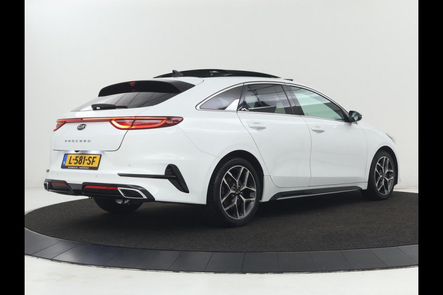 Kia ProCeed 1.5 T-GDi MHEV GT-Line Edition | Panoramadak | Trekhaak | Carplay | Camera | Navigatie | Parkeerhulp | Climate control | Bluetooth | Cruise control | Getint glas