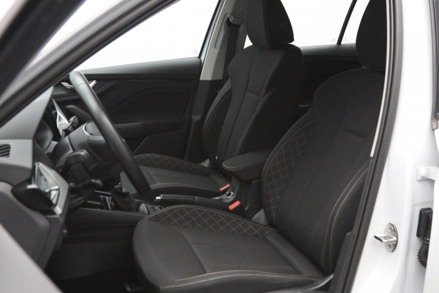 Škoda Kamiq 1.0 TSI 110 PK Automaat Ambition, LED, Adap. Cruise Control, Digitale Cockpit