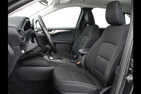 Ford Kuga 2.5 PHEV Titanium | SOH 85,6% | Trekhaak | Stoelverwarming | Camera | Adaptive cruise | Side Assist | Navigatie | Achterbankverwarming | Keyless | Carplay | Plug In
