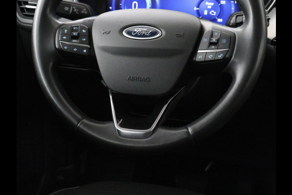 Ford Kuga 2.5 PHEV Titanium | SOH 85,6% | Trekhaak | Stoelverwarming | Camera | Adaptive cruise | Side Assist | Navigatie | Achterbankverwarming | Keyless | Carplay | Plug In