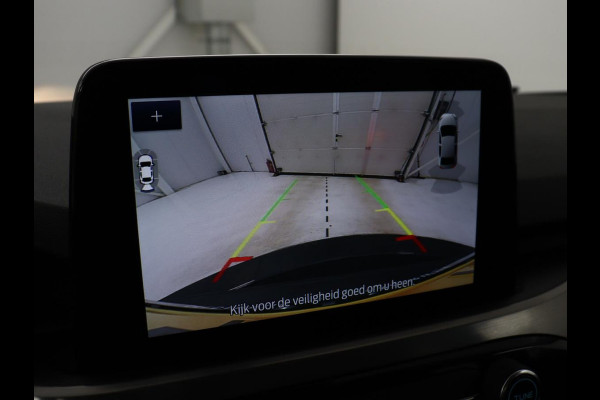 Ford Kuga 2.5 PHEV Titanium | SOH 85,6% | Trekhaak | Stoelverwarming | Camera | Adaptive cruise | Side Assist | Navigatie | Achterbankverwarming | Keyless | Carplay | Plug In