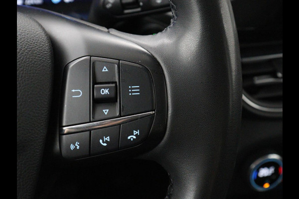 Ford Kuga 2.5 PHEV Titanium | SOH 85,6% | Trekhaak | Stoelverwarming | Camera | Adaptive cruise | Side Assist | Navigatie | Achterbankverwarming | Keyless | Carplay | Plug In
