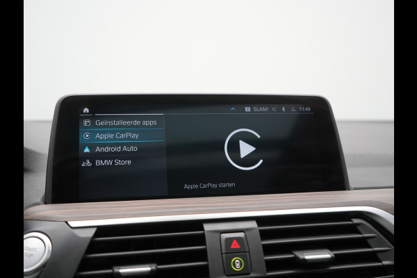 BMW X3 xDrive30e M Sport PHEV 293pk Dealer O.H. | Trekhaak Af Fabriek | Panodak | Head Up | Adaptive Cruise | 360 Camera | Harman / Kardon | Adaptief Onderstel | Lederen Sportstoelen Memory & Verwarmd | Keyless | Blis | Sfeerverlichting |  Plug In Hybrid |