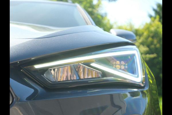 CUPRA Formentor 1.4 e-Hybrid VZ Performance 245PK | Wegklapbare trekhaak | 360 Camera | Adaptive cruise control | Stuur & Stoelverwarming | Memory Seats