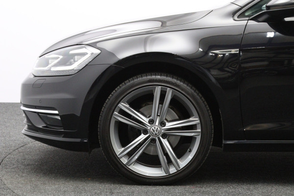 Volkswagen Golf Variant 1.5 TSI 150 PK R-Line Highline BNS, Trekhaak, Digitale Cockpit, LED, Camera, Stoelverwarming, Camera