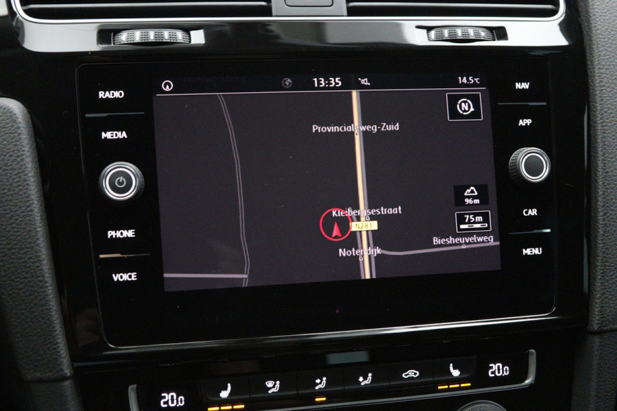 Volkswagen Golf Variant 1.5 TSI 150 PK R-Line Highline BNS, Trekhaak, Digitale Cockpit, LED, Camera, Stoelverwarming, Camera