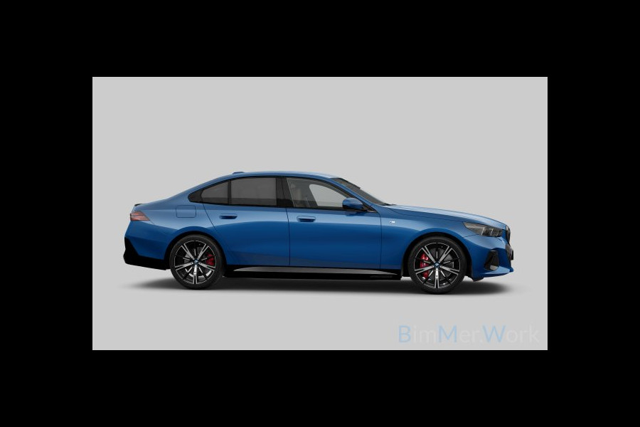BMW 5 Serie 550e xDrive M-Sport Pro B&W Trekh Prof-onderstel 20inch