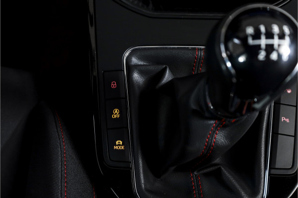 Seat Arona 1.0 TSI 116 PK FR | Cruise | PDC | Camera | ECC | Trekhaak | LM 17" |
