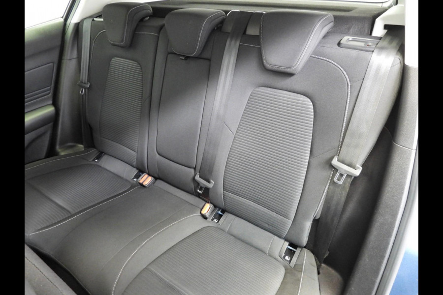 Ford Focus 1.0 EcoBoost Titanium Business NAVI/ADAPT.CRUISE/WINTERPACK/B&O/LED/16"LMV!