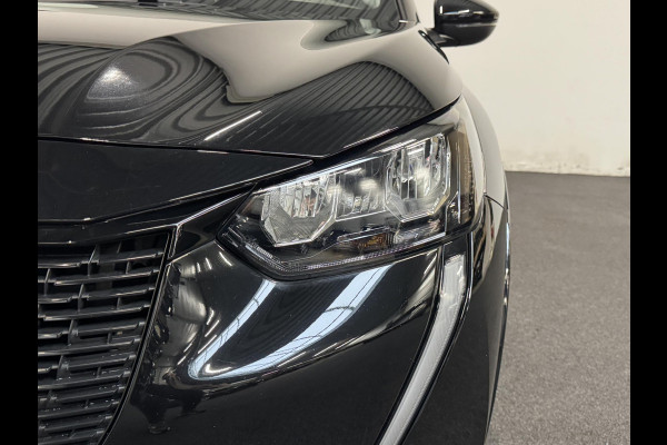 Peugeot e-208 EV Active Pack 50 kWh Navigatie Apple Carplay/Android Auto Parkeersensoren achter  Cruise Control  Climate Control Lichtmetalen velgen