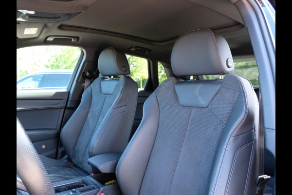 Audi Q3 Sportback 45 TFSI e S Edition 245 PK | Panoramadak |  Sonos | Camera | Alcantara bekleding | Stoelverwarming