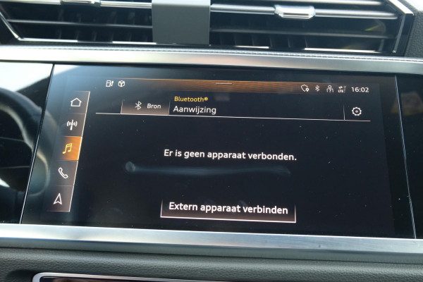 Audi Q3 Sportback 45 TFSI e S Edition 245 PK | Panoramadak |  Sonos | Camera | Alcantara bekleding | Stoelverwarming