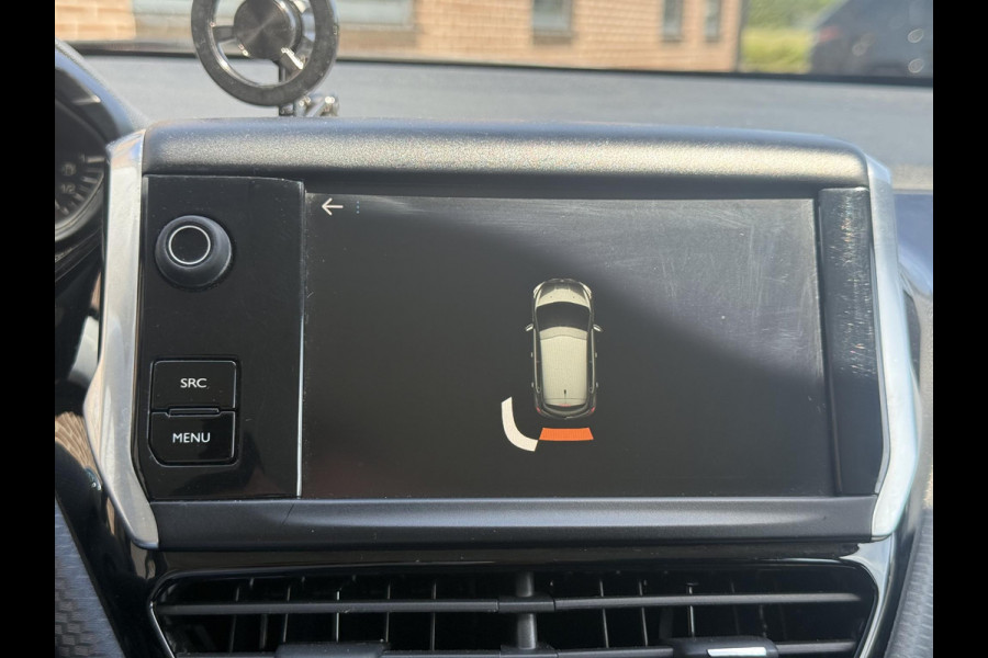 Peugeot 208 1.2 PureTech Blue Lion Navi|Carplay|Airco|Cruise|PDC|N.A.P|APK tot 09-2026