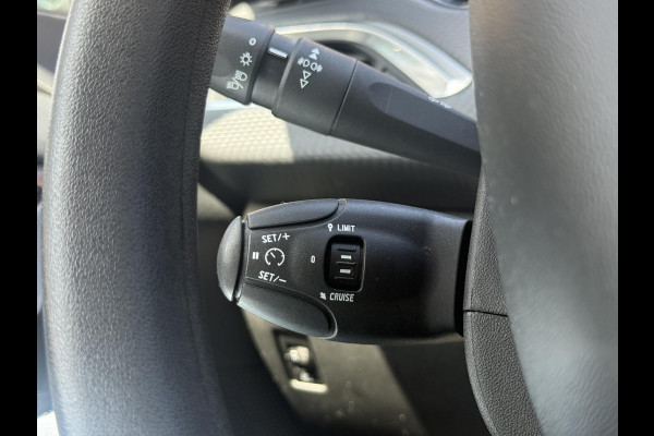 Peugeot 208 1.2 PureTech Blue Lion Navi|Carplay|Airco|Cruise|PDC|N.A.P|APK tot 09-2026