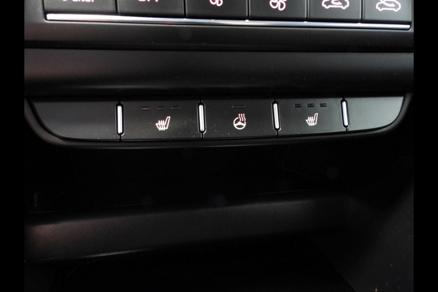 Kia Ceed Sportswagon 1.6 GDI PHEV Plug-In DynamicPlusLine TREKH./NAVI/CAMERA/MEMORY/LED/16"LMV!
