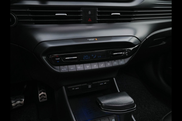Hyundai Bayon 1.0 T-GDI Premium Sky (INCL.BTW) *PANO | ADAPTIVE-CRUISE | FULL-LED | BOSE-SOUND | BLINDSPOT | DIGI-COCKPIT | HEATED-SPORTSEATS | CAMERA | DAB | KEYLESS | PRIVACY-GLASS | 16''ALU | TOWBAR*