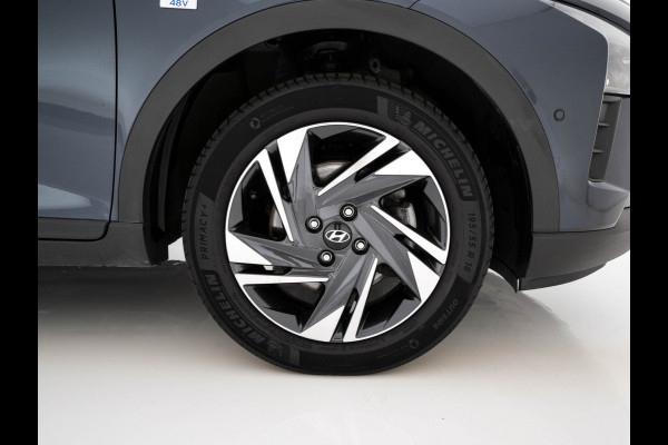 Hyundai Bayon 1.0 T-GDI Premium Sky (INCL.BTW) *PANO | ADAPTIVE-CRUISE | FULL-LED | BOSE-SOUND | BLINDSPOT | DIGI-COCKPIT | HEATED-SPORTSEATS | CAMERA | DAB | KEYLESS | PRIVACY-GLASS | 16''ALU | TOWBAR*