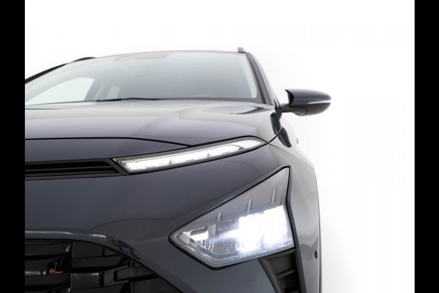 Hyundai Bayon 1.0 T-GDI Premium Sky (INCL.BTW) *PANO | ADAPTIVE-CRUISE | FULL-LED | BOSE-SOUND | BLINDSPOT | DIGI-COCKPIT | HEATED-SPORTSEATS | CAMERA | DAB | KEYLESS | PRIVACY-GLASS | 16''ALU | TOWBAR*