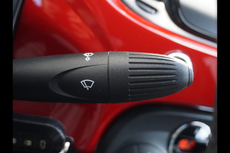 Fiat 500C 1.0 Hybrid RED
