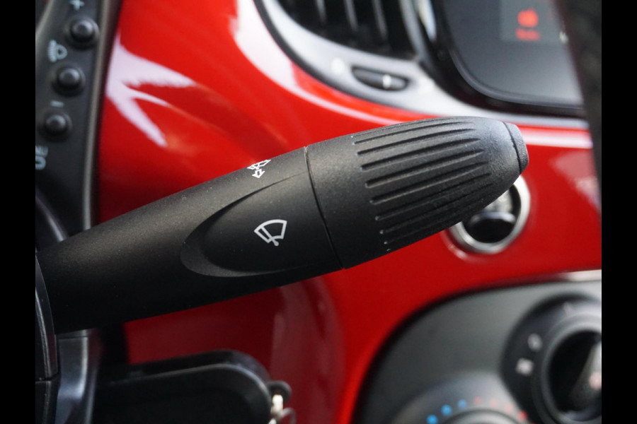Fiat 500C 1.0 Hybrid RED