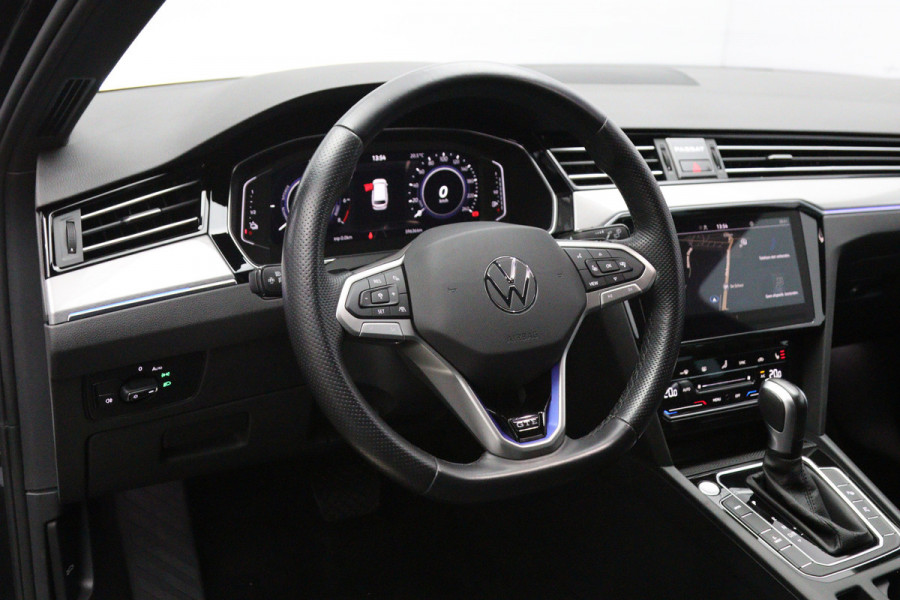 Volkswagen Passat Variant 1.4 TSI PHEV GTE 218 PK Business, 360 Camera, Memory, Matrix-LED