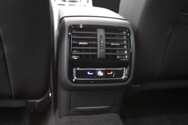 Volkswagen Passat Variant 1.4 TSI PHEV GTE 218 PK Business, 360 Camera, Memory, Matrix-LED