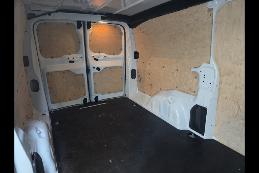 Peugeot e-Expert Long L3 75 kWh Xenon Stoelverwarming Airco Achteruitrijcamera